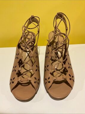 Michael Kors Gladiator Sandals Size 9.5 NEW